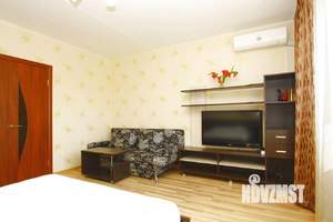 1-к квартира, посуточно, 43м2, 1/1 этаж