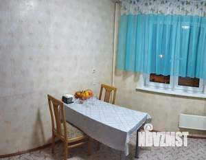 1-к квартира, посуточно, 42м2, 3/10 этаж