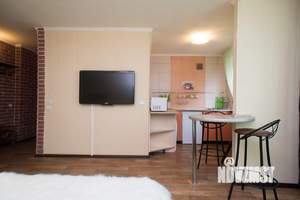 Студия квартира, посуточно, 32м2, 2/5 этаж