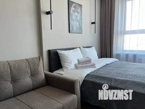 Студия квартира, посуточно, 32м2, 13/23 этаж