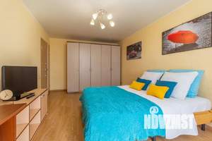 2-к квартира, посуточно, 56м2, 8/10 этаж