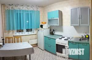 1-к квартира, посуточно, 42м2, 3/10 этаж