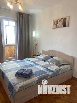 1-к квартира, посуточно, 32м2, 6/9 этаж