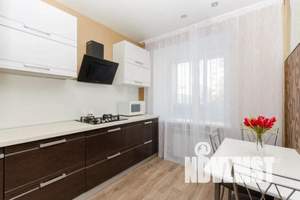 1-к квартира, посуточно, 40м2, 2/14 этаж