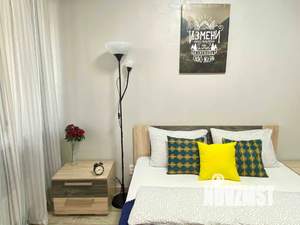 1-к квартира, посуточно, 40м2, 12/25 этаж