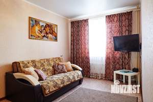 1-к квартира, посуточно, 35м2, 5/10 этаж