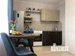 2-к квартира, посуточно, 42м2, 1/1 этаж