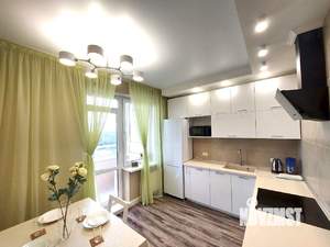 1-к квартира, посуточно, 43м2, 24/24 этаж