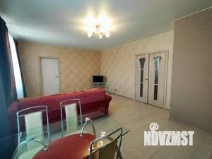 2-к квартира, посуточно, 50м2, 1/1 этаж