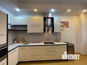 2-к квартира, посуточно, 64м2, 1/1 этаж