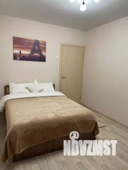 1-к квартира, посуточно, 42м2, 1/1 этаж