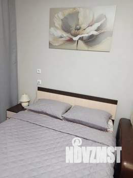 Студия квартира, посуточно, 30м2, 11/17 этаж