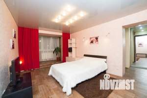 1-к квартира, посуточно, 38м2, 7/10 этаж