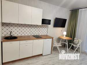 Студия квартира, посуточно, 28м2, 2/10 этаж