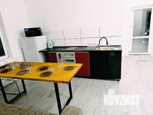 2-к квартира, посуточно, 45м2, 1/2 этаж
