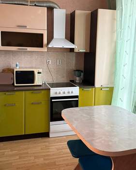 Студия квартира, на длительный срок, 40м2, 8/18 этаж