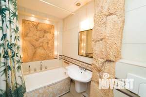 1-к квартира, посуточно, 42м2, 9/9 этаж