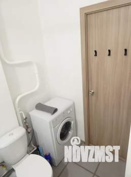 Студия квартира, посуточно, 29м2, 3/19 этаж
