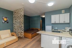 Студия квартира, посуточно, 37м2, 7/17 этаж