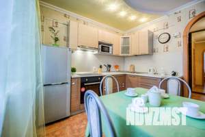 2-к квартира, посуточно, 66м2, 3/10 этаж