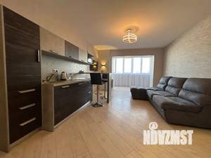 1-к квартира, посуточно, 40м2, 9/15 этаж