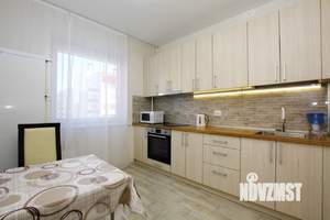 1-к квартира, посуточно, 43м2, 1/1 этаж