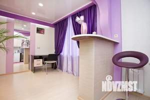 Студия квартира, посуточно, 40м2, 1/9 этаж