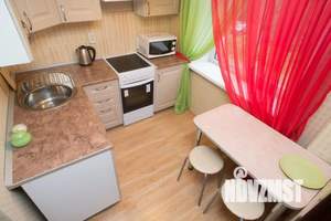 1-к квартира, посуточно, 38м2, 2/5 этаж