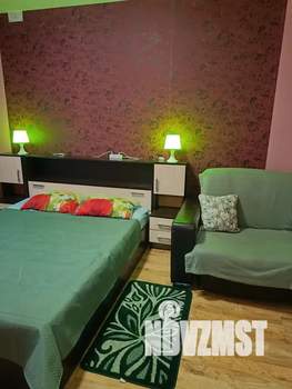 2-к квартира, посуточно, 45м2, 9/11 этаж