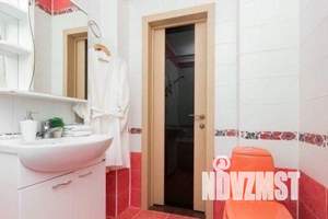 1-к квартира, посуточно, 42м2, 7/16 этаж