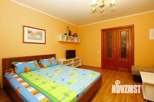 1-к квартира, посуточно, 43м2, 1/1 этаж