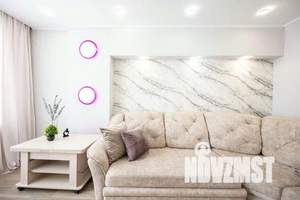 2-к квартира, посуточно, 60м2, 8/14 этаж