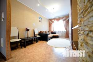 4-к квартира, посуточно, 82м2, 4/5 этаж