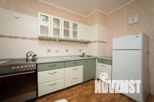 2-к квартира, посуточно, 63м2, 1/10 этаж