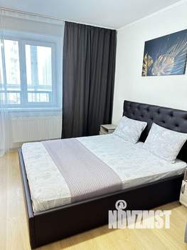 Студия квартира, посуточно, 30м2, 7/20 этаж