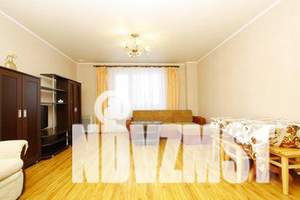 2-к квартира, посуточно, 65м2, 1/11 этаж