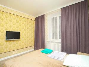 2-к квартира, посуточно, 50м2, 3/3 этаж