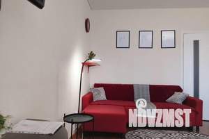 1-к квартира, посуточно, 39м2, 7/20 этаж