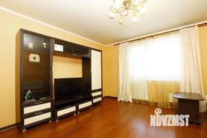 2-к квартира, посуточно, 65м2, 1/1 этаж