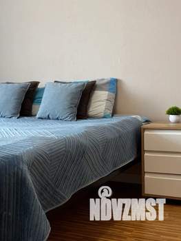 1-к квартира, посуточно, 45м2, 5/10 этаж