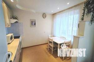 2-к квартира, посуточно, 47м2, 7/10 этаж