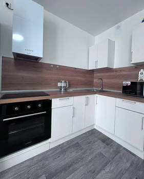 2-к квартира, на длительный срок, 56м2, 8/10 этаж