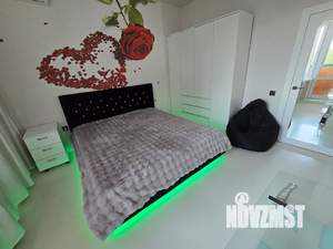 1-к квартира, посуточно, 44м2, 6/18 этаж