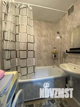 1-к квартира, посуточно, 37м2, 4/10 этаж