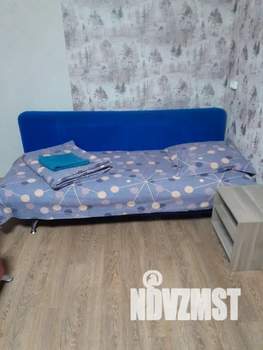 2-к квартира, посуточно, 45м2, 1/5 этаж