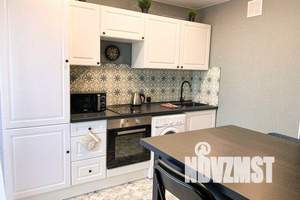 2-к квартира, посуточно, 43м2, 18/20 этаж