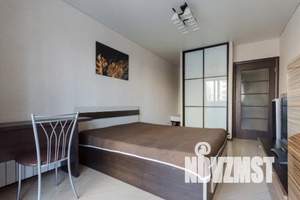 1-к квартира, посуточно, 40м2, 2/14 этаж