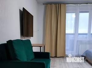 Студия квартира, посуточно, 30м2, 4/18 этаж