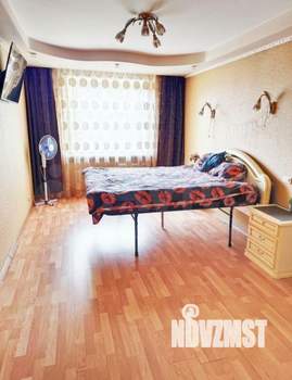 3-к квартира, на длительный срок, 106м2, 7/10 этаж