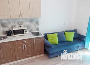 Студия квартира, посуточно, 29м2, 3/19 этаж